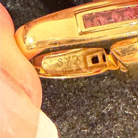 Rubelite Euro Shank Solid 18 Kt Yellow Gold Ring - Picture 7 of 13